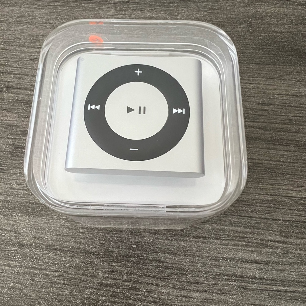 Apple iPod Shuffle 4th Generation 2GB